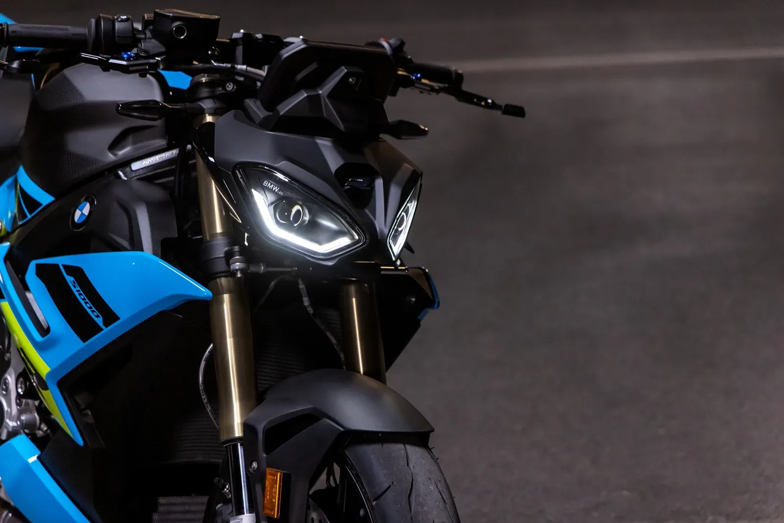 BMW S 1000 R 4
