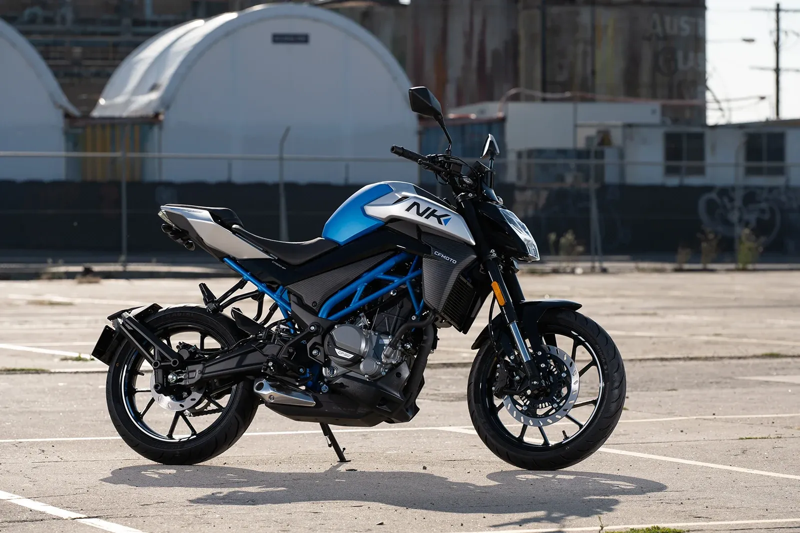 CF MOTO 300NK 2