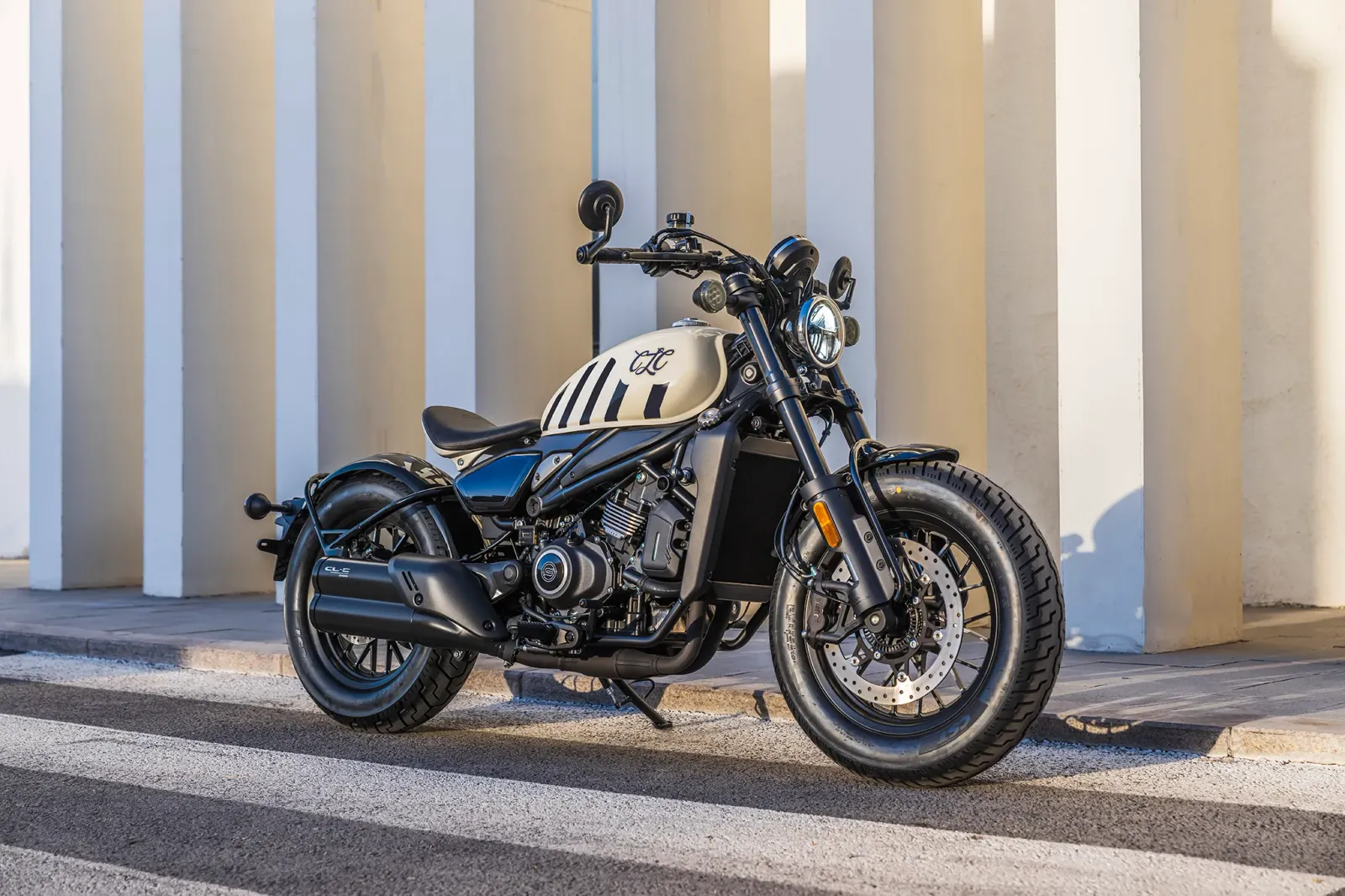 CFMOTO 450CL-C BOBBER 5