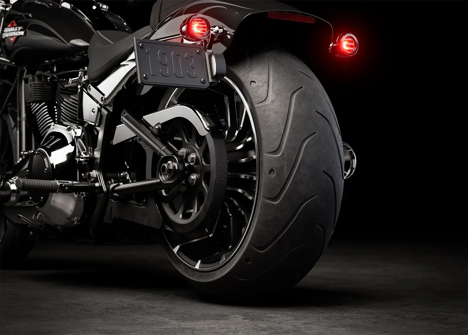 Harley-Davidson Breakout 2