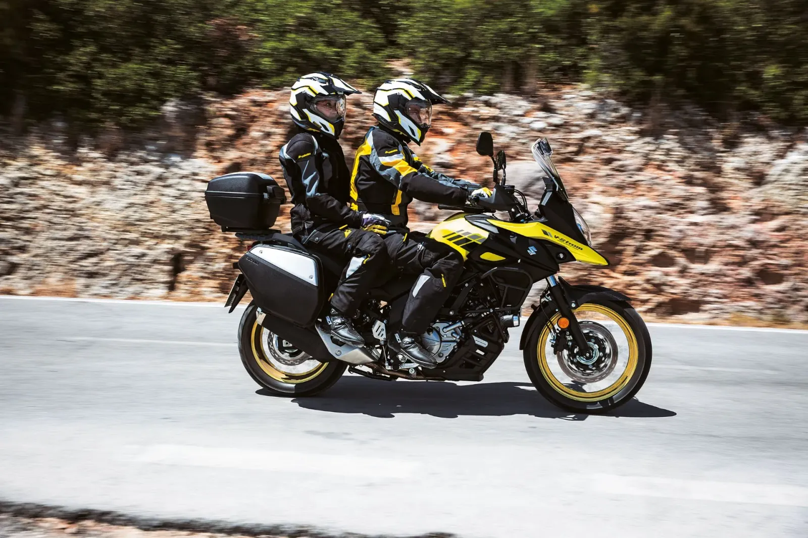 Suzuki V-Strom 650 6